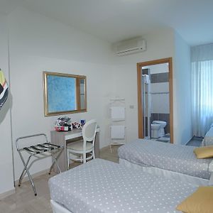 Dreibettzimmer